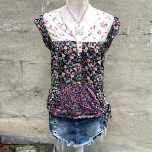 Floral Print Vintage Blouse
